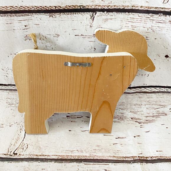 Moms Busy Take An Udder Cow Decor - Picture 3 of 4